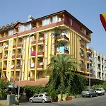 Best House Apart 2