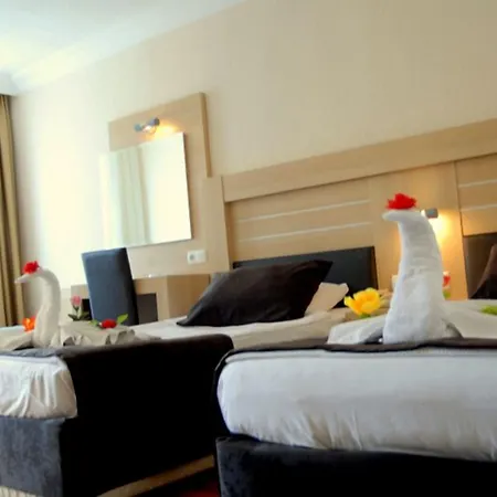House 3* אלאניה